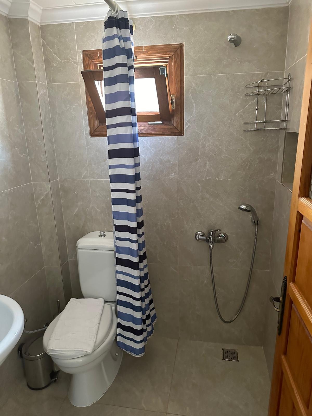 Room Image 2